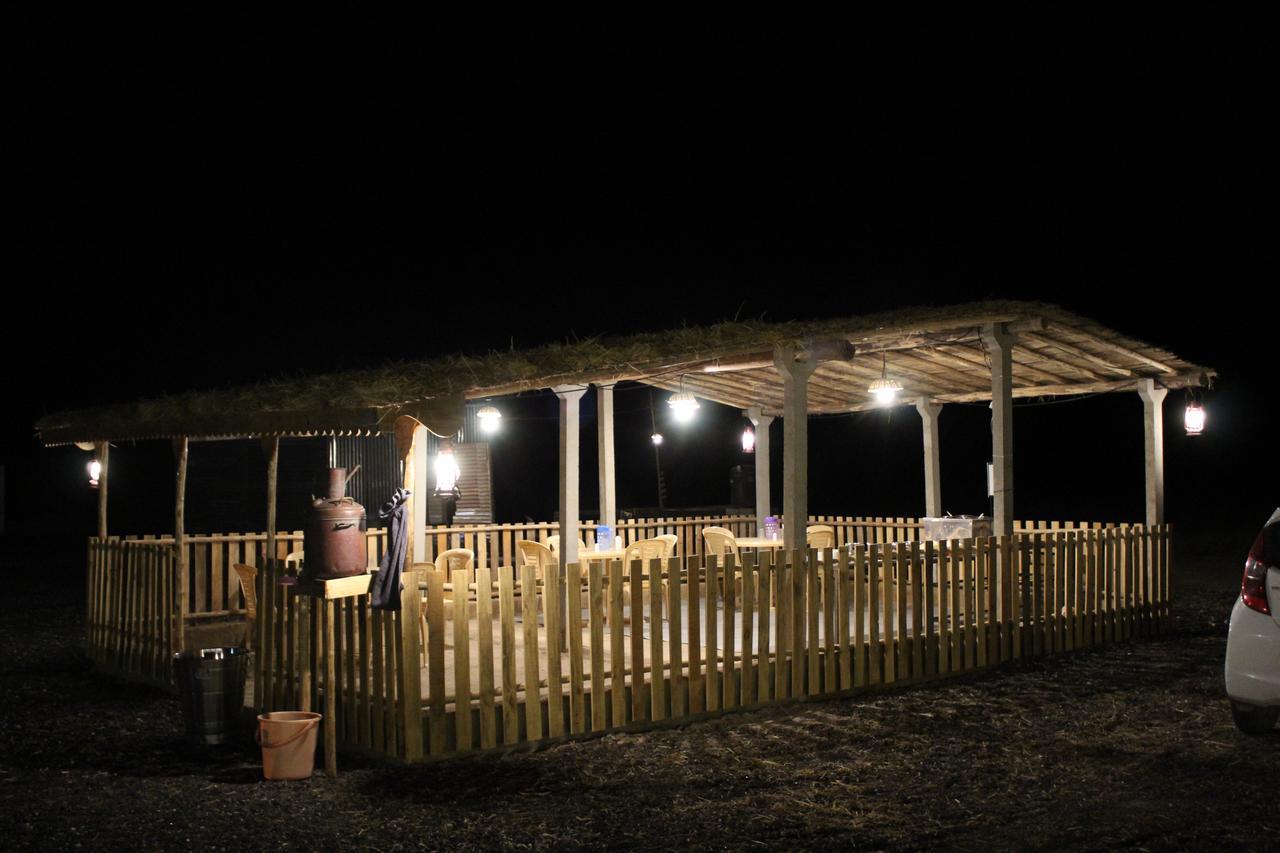 Nova Patgar Tents Hotell Bhuj Exteriör bild